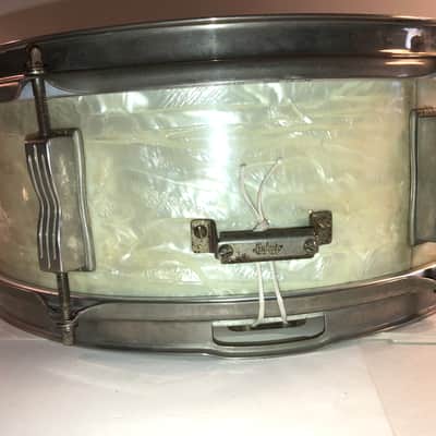 Ludwig No. 491 Pioneer 5x14" 6-Lug Snare Drum with Keystone Badge 1968 - 1969 - White Marine Pearl image 5