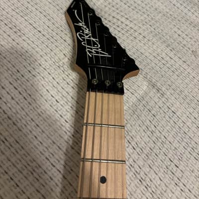 B.C. Rich USA Gunslinger 2021 - Candy Red image 7
