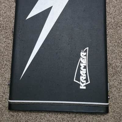 Kramer Lzzy Hale Voyager w/Hardcase! image 15