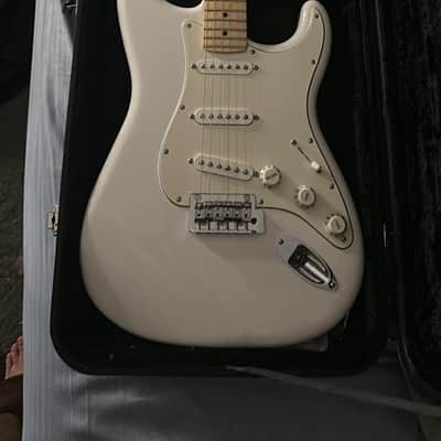 Fender Player Stratocaster - Gloss Polyester image 1