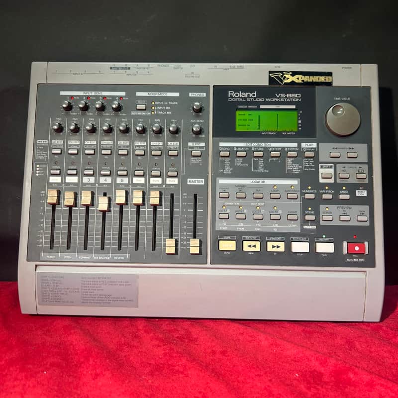 Roland VS-880 Digital Studio Workstation 1996 - 1998 - Gray | Reverb