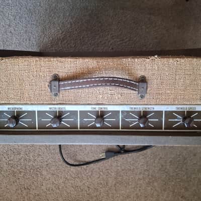 Silvertone Model 1392 10-Watt 1x12 Guitar Combo Late 1950s - Brown with Light Grille image 2