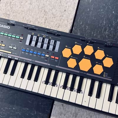Casio MT-520 Keyboard / Drum Machine 1980s image 3