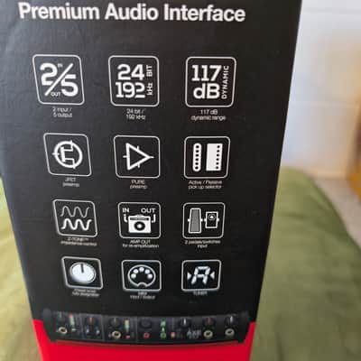 IK Multimedia AXE I/O USB Audio Interface 2019 - Present - Black image 9