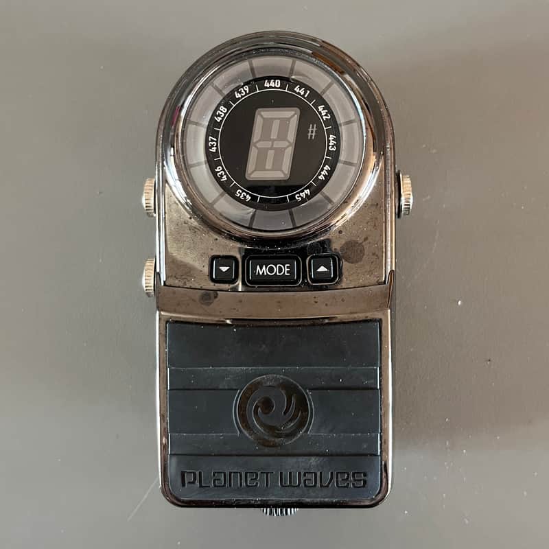Planet Waves PW-CT-04 Chromatic Tuner 2010s - Silver image 1
