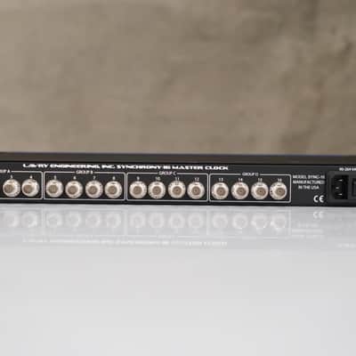 Lavry Synchrony-16 Master Clock #57389 image 8