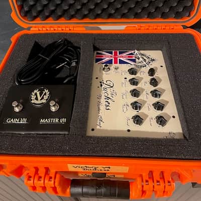 Current Model w/Extras!! Victory Amps V4 The Duchess 180-Watt Hybrid Guitar Amp Pedal 2025 image 2