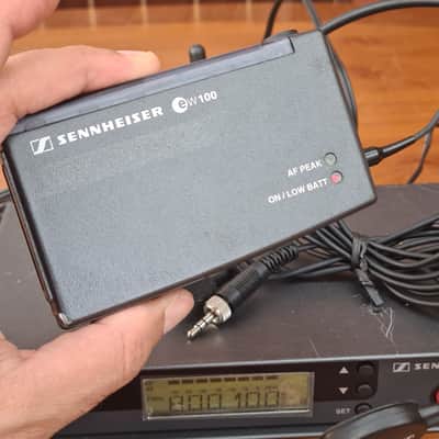 Sennheiser Diversity Reciver EM100-EW100+Hedmic me3 image 7