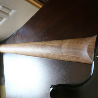 Carvin PB-5 2015 Walnut image 6
