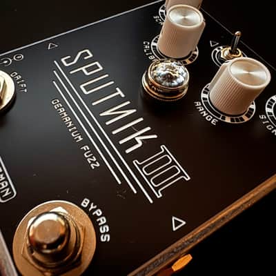 Spaceman Sputnik III Germanium Fuzz 2020 - Present - Silver Edition image 4