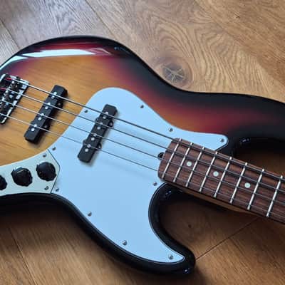 Fender Jazz 2004 - Sunburst image 7