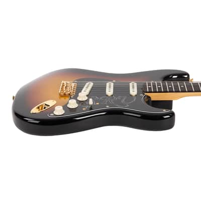 Fender Custom Shop Stevie Ray Vaughan Signature Stratocaster - 3 Color Sunburst image 5