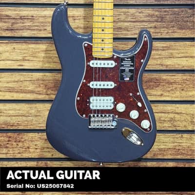 Fender American Professional Classic Stratocaster HSS, Maple Fingerboard, Faded Black image 2