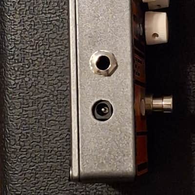 SolidGoldFX : Beta MKII Bass Overdrive / Preamp effect pedal, 2010s image 4