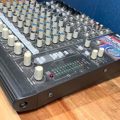 Mackie 1202-VLZ Pro 12-Channel Mic / Line Mixer - Dark Gray image 4
