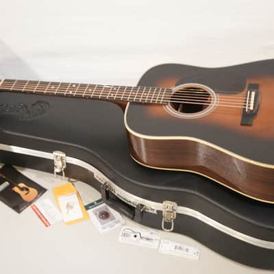 Martin D28 Sunburst 2022 - Sunburst image 3