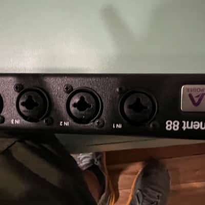Apogee Element 88 W/ Thunderbolt 2 cable and remote Audio Interface 2010s - Black image 7