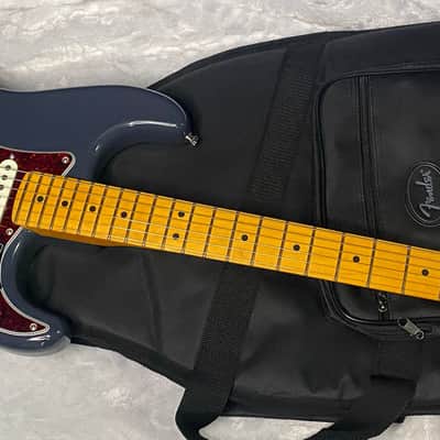 NEW ! Fender American Professional Classic Stratocaster HSS - Faded Black - 7.7lbs - Authorized Dealer - G07504 image 4