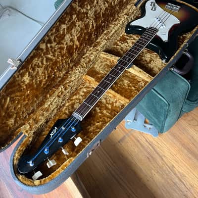 Vox Panther short scale vintage bass guitar Eko Italian mid-late 60s - Sunburst image 11