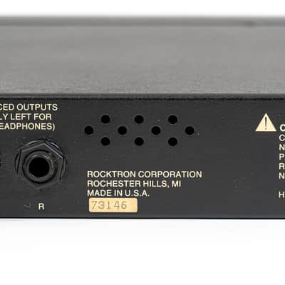 Rocktron VooDu Valve Online Guitar Multi-Effects Processor w/ Power Supply image 6