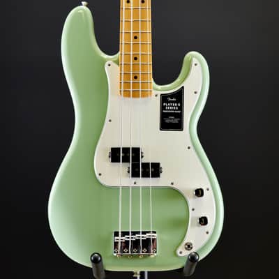 Fender Player II Precision Bass Maple Fingerboard Birch Green image 2