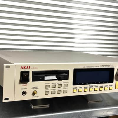 Akai S3000XL MIDI Stereo Digital Sampler with Zip Drive & New Disk image 8