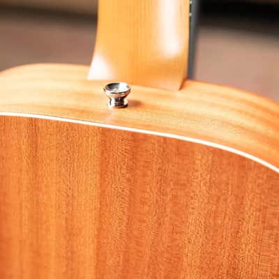 Taylor BT2 Mahogany Acoustic Guitar with Gig Bag image 8