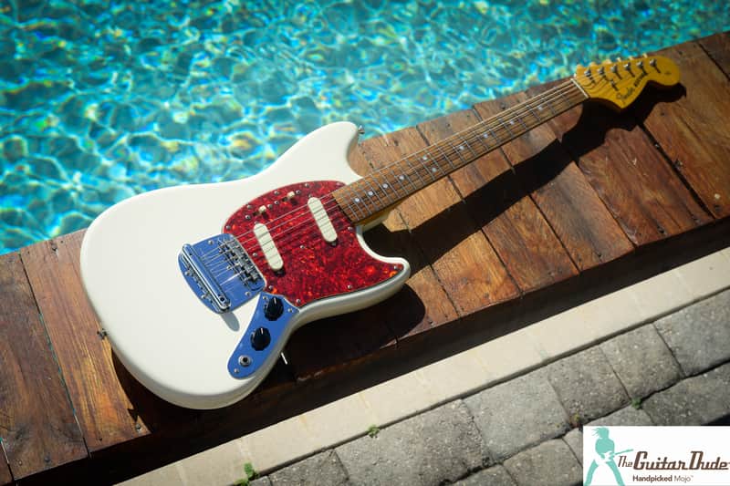 Fender Mustang '65 Vintage Reissue Olympic White Nitro Lacquer