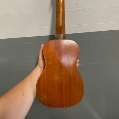 *Vintage* Regal Soprano Ukulele 1940’s image 2