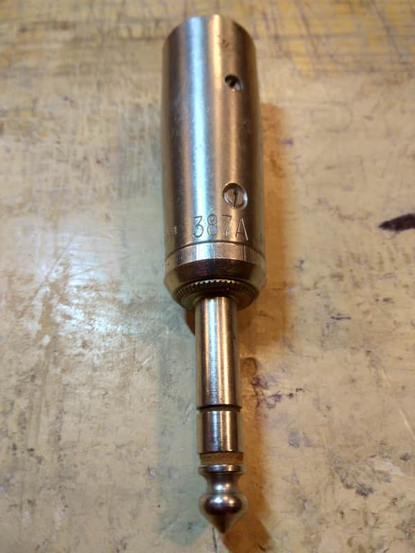 Switchcraft 387A Microphone Stereo to 3 Pin Adapter image 1
