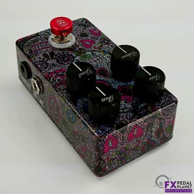 Flattley Guitar Pedals DG Fuzz 2023 - Sugar Skulls image 7