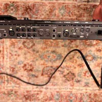 Line 6 Helix Stadium XL Floor Amp Modeler & Effects Processor w/ Backpack image 3