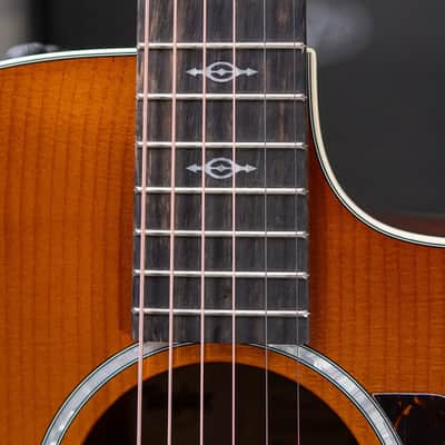 Taylor 214ce-K DLX Special Edition Grand Auditorium Acoustic/Electric Guitar - Honeyburst with Hardshell Case image 8
