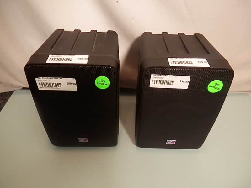 Samson M40 Speaker Pair used Two-way Bookshelf Desktop Stereo Speakers image 1