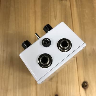 Dunwich Olde Dirty Bass Overdrive image 4