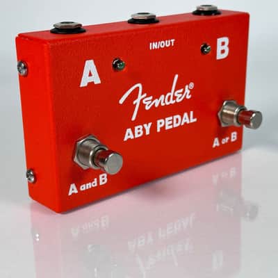 Fender ABY Footswitch & Signal Splitter Pedal