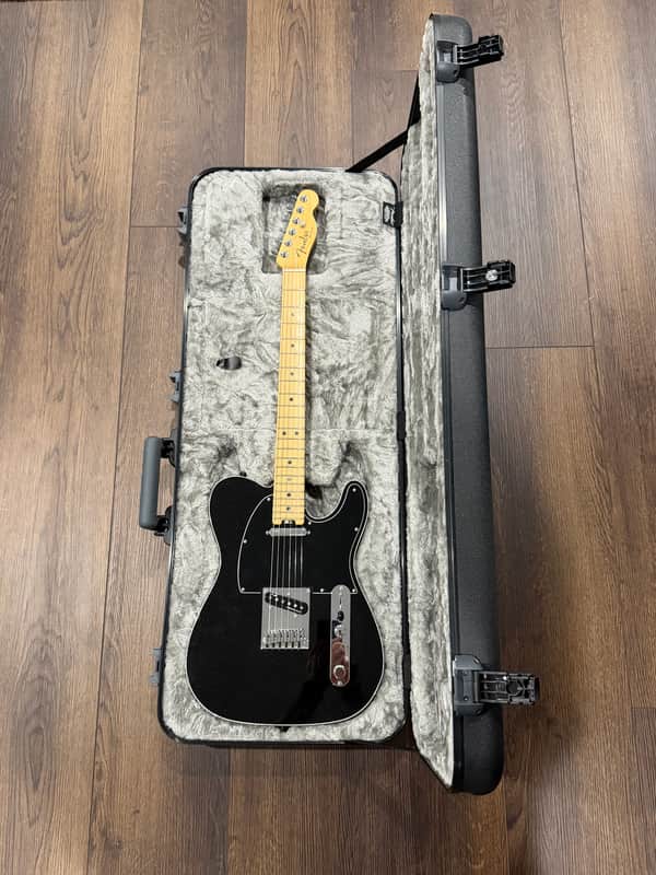 Fender American Elite Telecaster Mystic Black w/ Maple Fretboard and Case