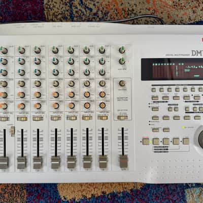 🎧🔥 Vintage Fostex DMT-8VL Portable Multi-Track Digital Recorder, preamp/mixer, AD/DA converter, S/PDIF, MIDI 🎚️🎛️ image 1