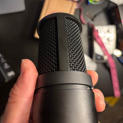 AKG P120 General-Purpose Medium Diaphragm Cardioid Condenser Microphone (W/SHOCK MOUNT) 2010s - Black image 10