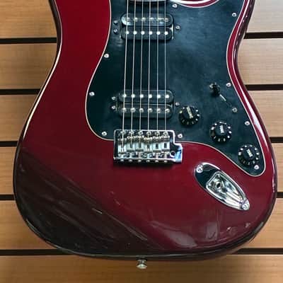 Fender Standard Stratocaster HH with Rosewood Fretboard in Midnight Wine 2004 w/Bag image 2