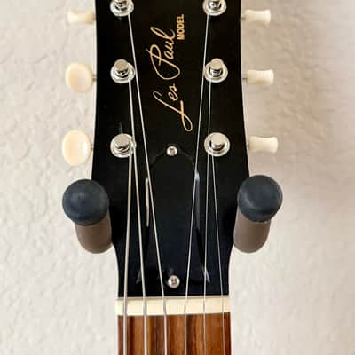 Gibson Les Paul Junior Tribute DC 'CME edition' with Side-Mounted Input Jack 2020-22 - Worn White image 4
