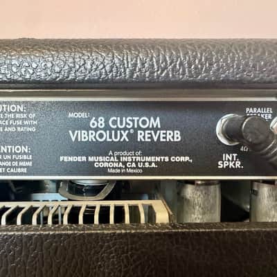 Fender '68 Custom Vibrolux Reverb-Amp 2-Channel 35-Watt 2x10" Guitar Combo 2013 - 2018 - Black image 6