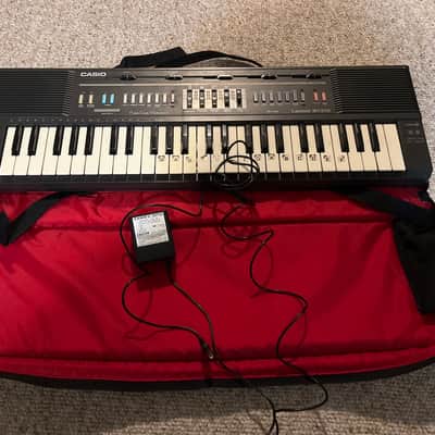 Casio MT-205 Casiotone 49-Key Synthesizer 1980s - Black