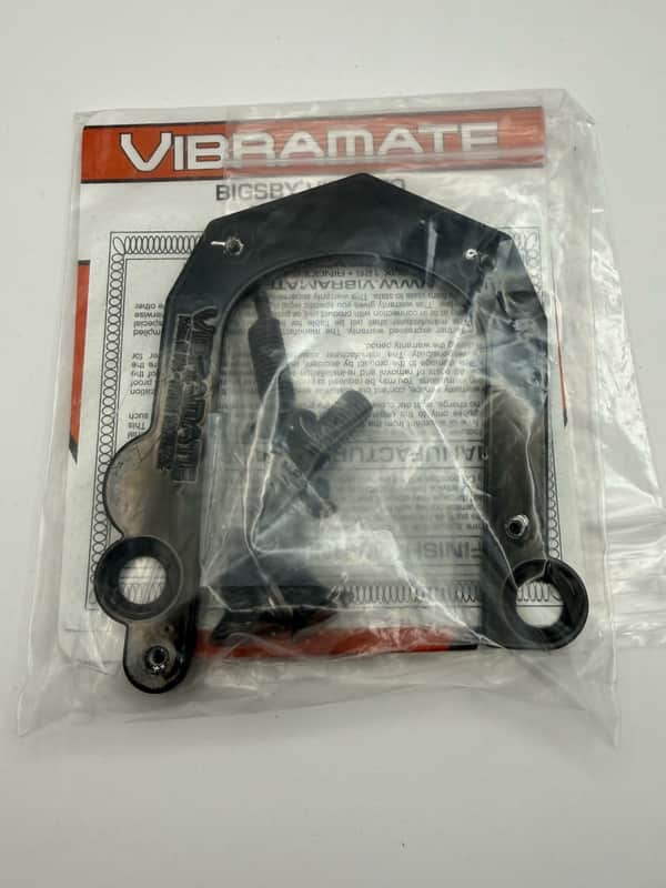 Allparts Vibramate V5 Quick Mount Kit 2010s - Black image 1