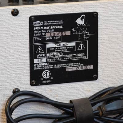 Vox VBM1 Brian May Special Recording Amp 10-Watt 1x6.5" Guitar Combo 2003 - 2005 - White with Brown Diamond Cloth image 3