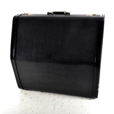 Top German Made Accordion Weltmeister Supita 120 bass - DOUBLE TONE CHAMBER - Cassotto - Video image 23