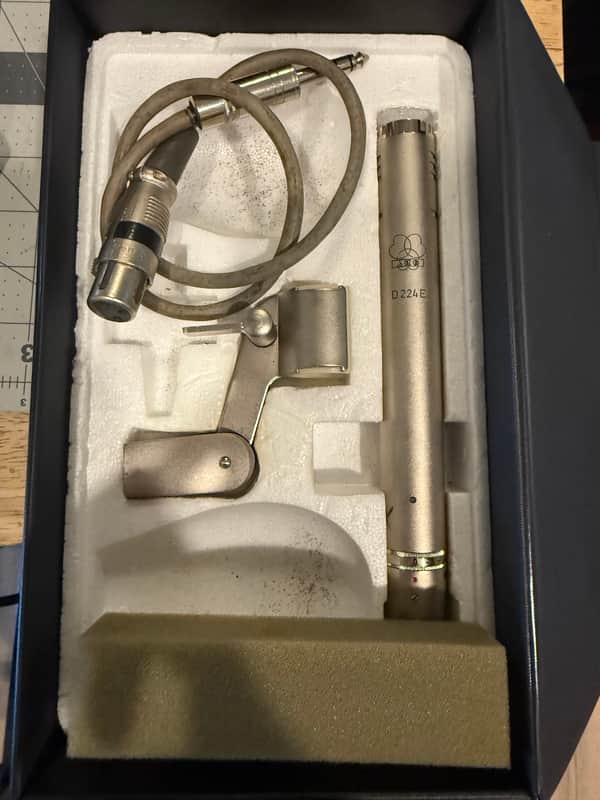 AKG D224E image 1