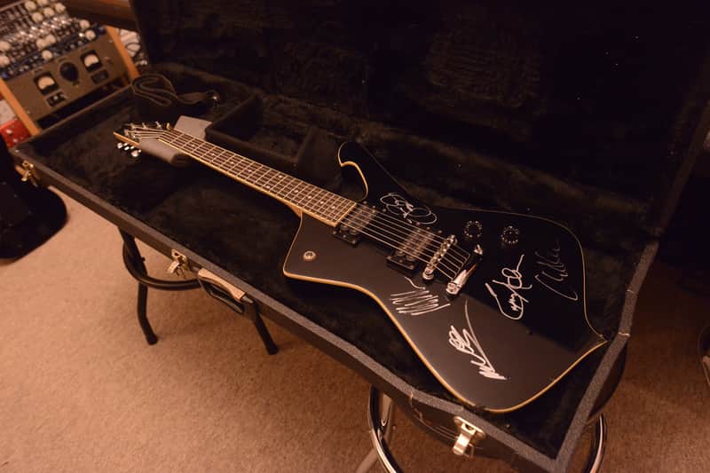 Ibanez Iceman IC 300 Famous Artist SIGNED by Lamb of God ENTIRE Band! IC300 Paul Stanley Kiss Guitar image 1