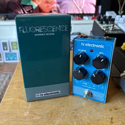 TC Electronic Fluorescence Shimmer Reverb | Reverb