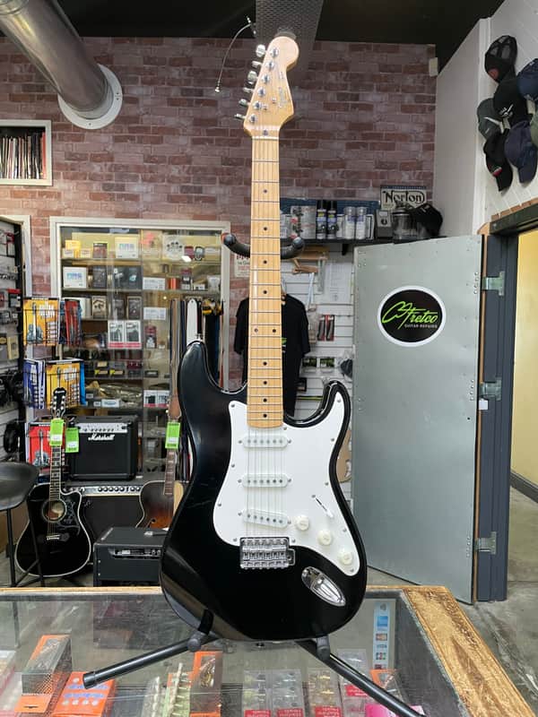 Squier Standard Stratocaster